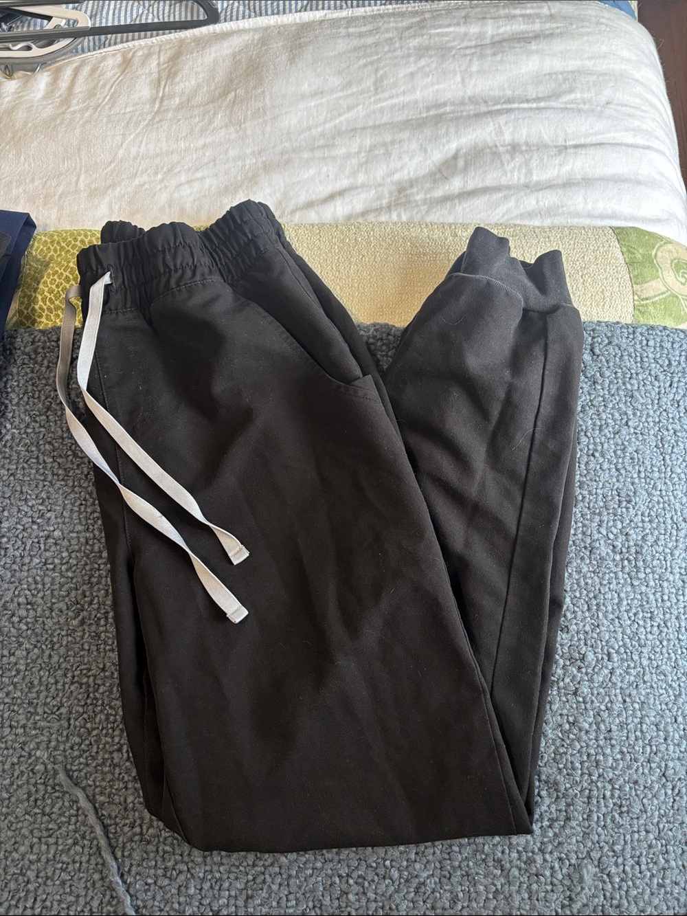 Figs black Zamora high waisted jogger small